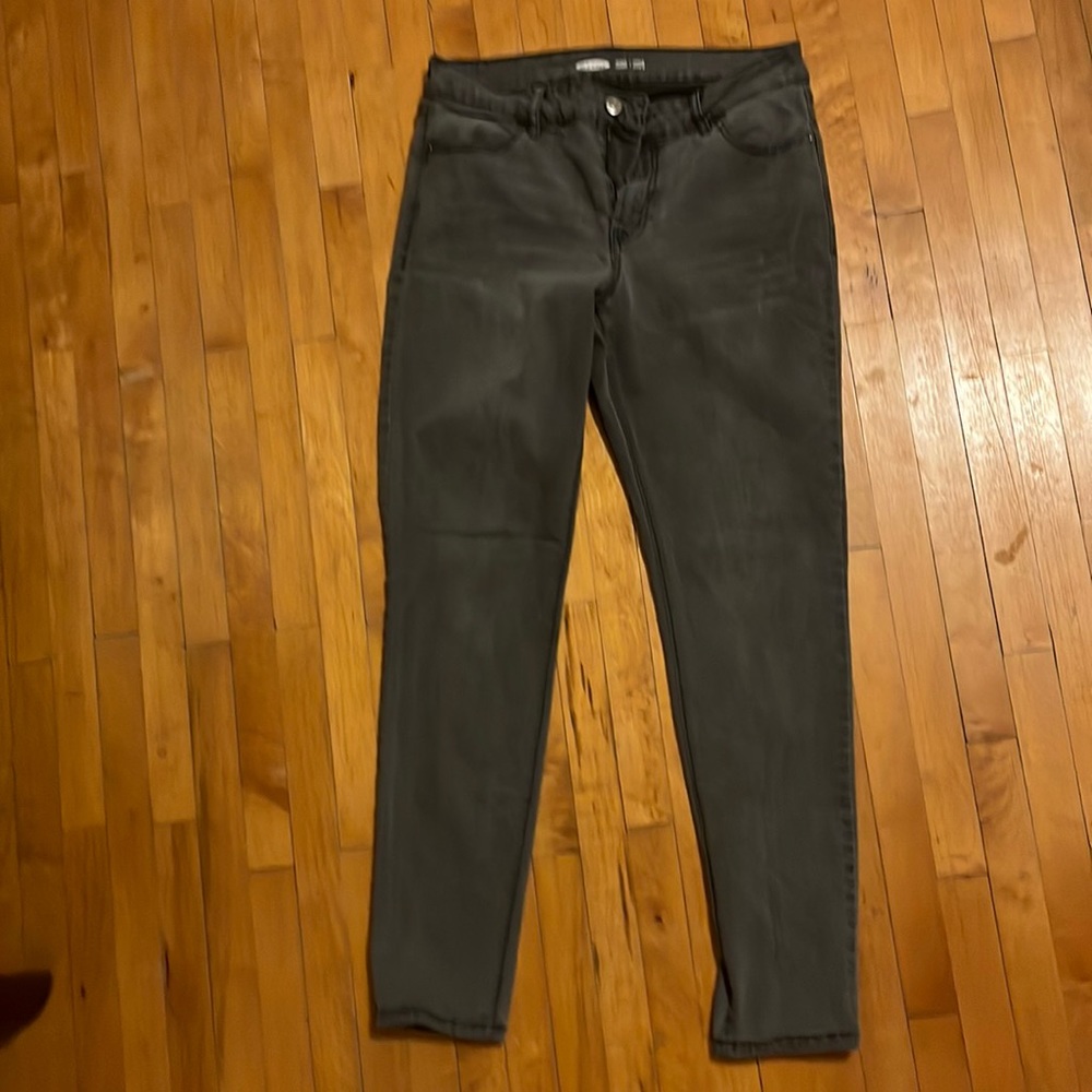 Grey jeans